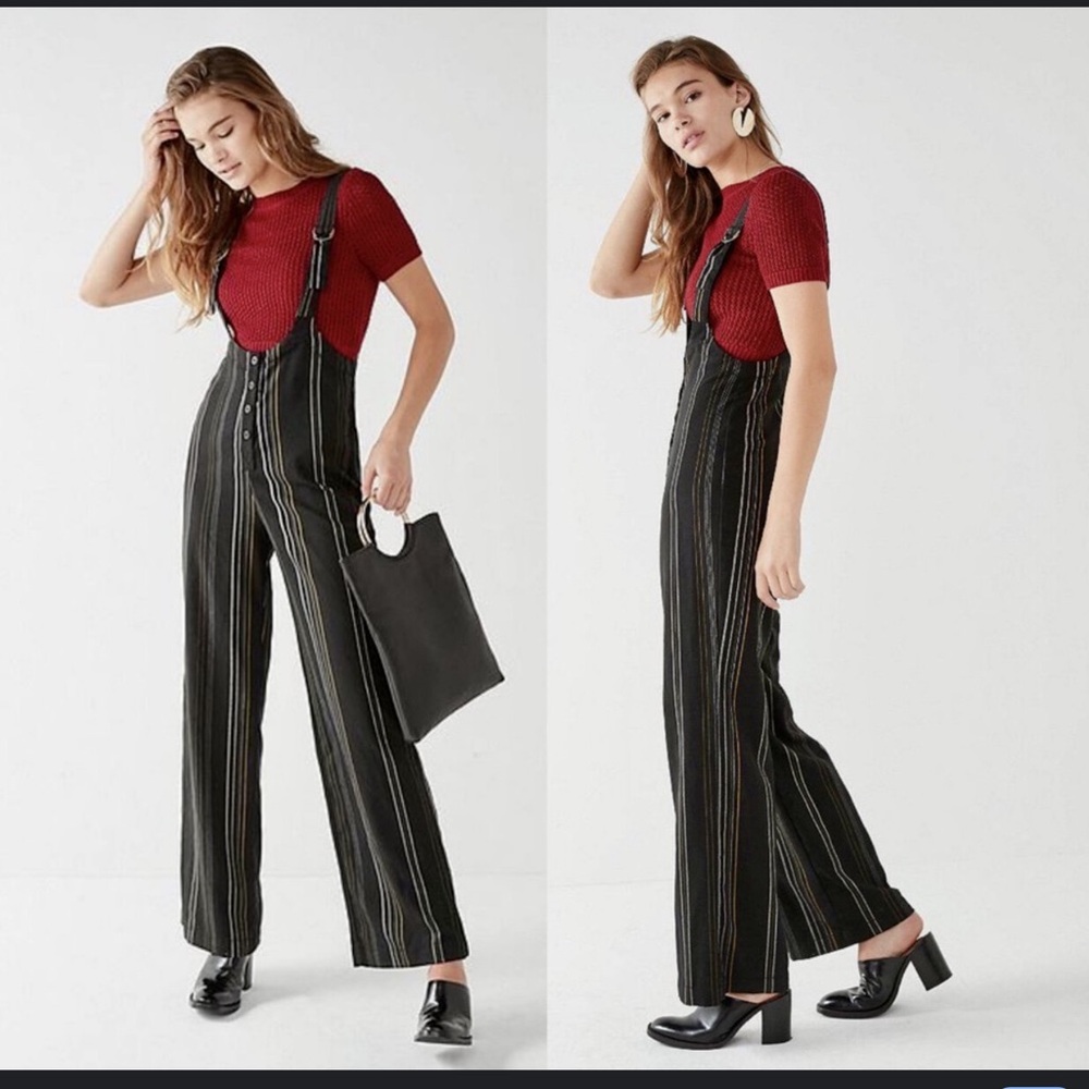Urban Outfitters Billie Pin Stripe Suspenders Black Women Overalls Size Med